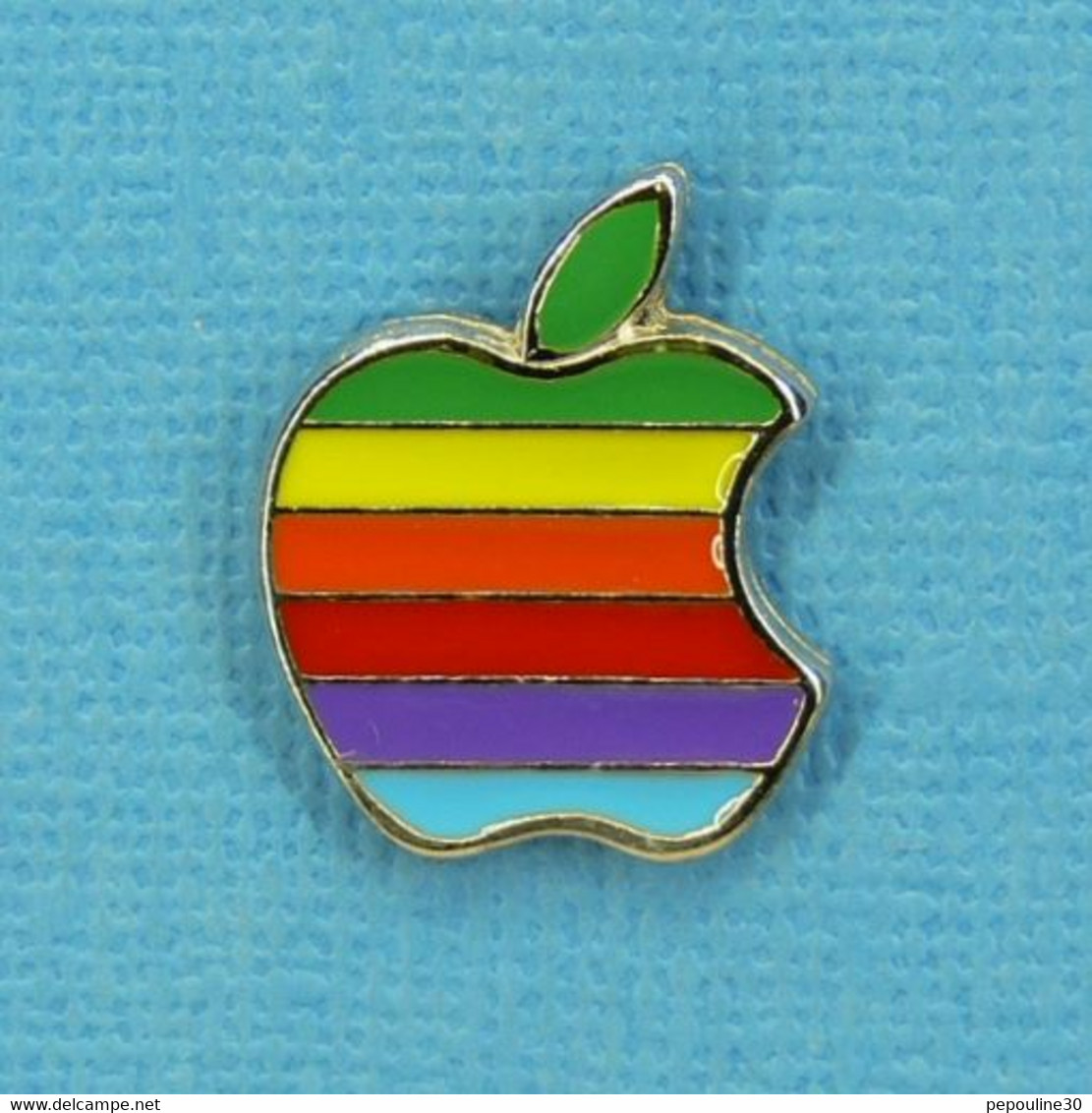 1 PIN'S // ** LOGO " APPLE " UNE POMME CROQUÉE ** - Informatique