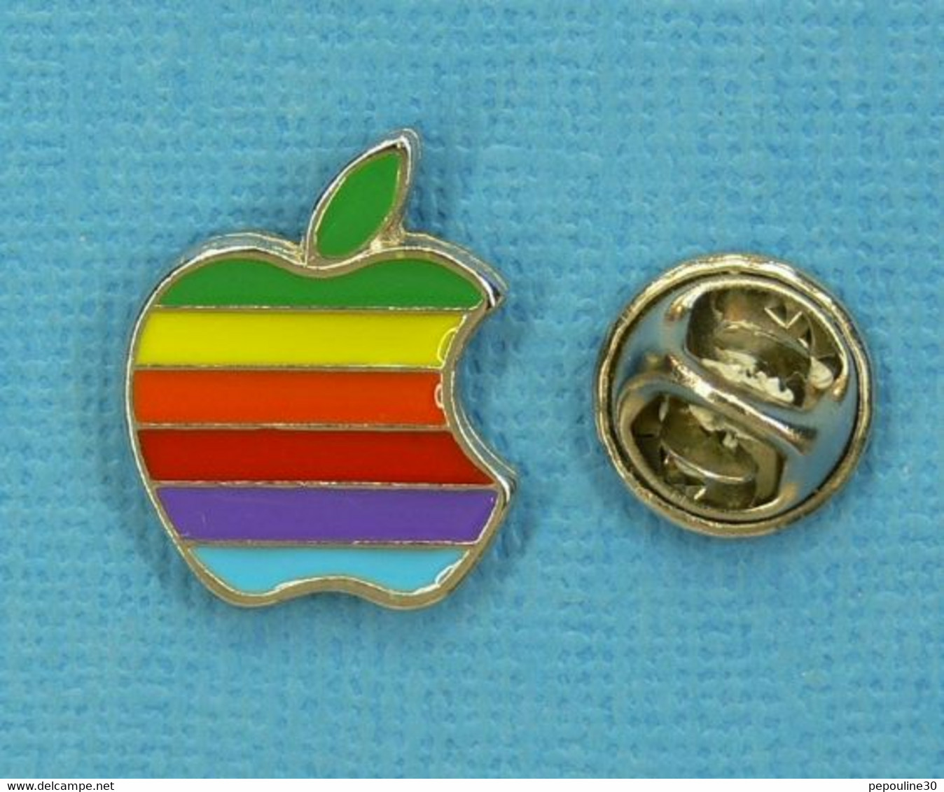 1 PIN'S // ** LOGO " APPLE " UNE POMME CROQUÉE ** - Informatique