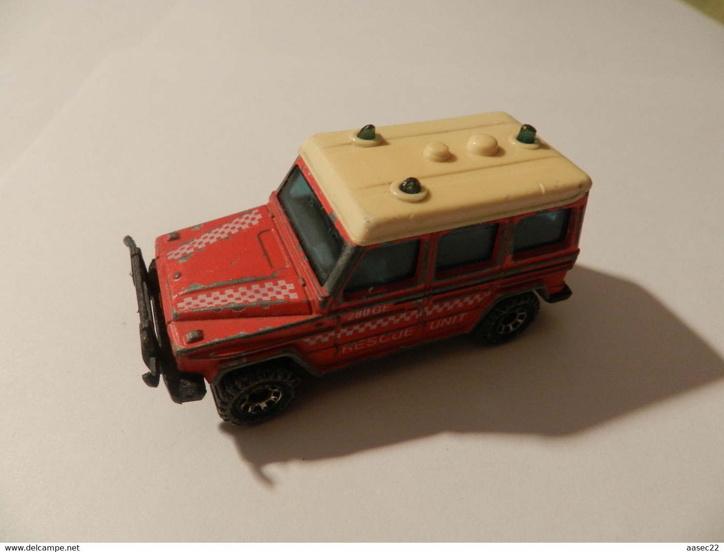 Matchbox     Mercedes 280 GE      /   1984   ***  1378  *** - Matchbox (Lesney)