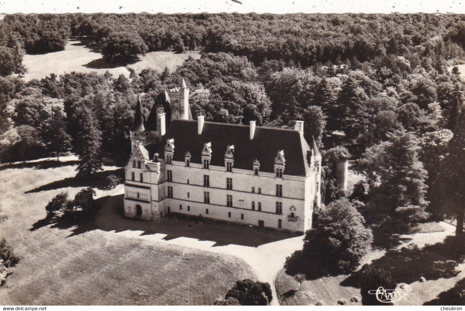 86. VOUNEUIL SUR VIENNE. CPA. VUE AERIENNE. VUE GENERALE.  CHATEAU DE CHITRE - Vouneuil Sur Vienne