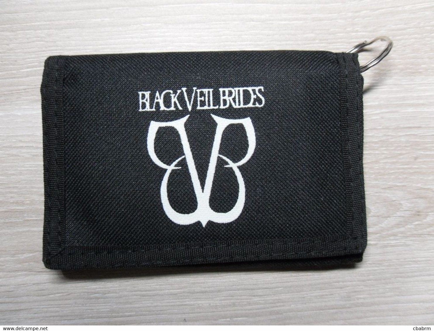 BLACK VEIL BRIDES PORTEFEUILLE TISSUS NOIR IMPRIME AVEC CHAINE - Other & Unclassified