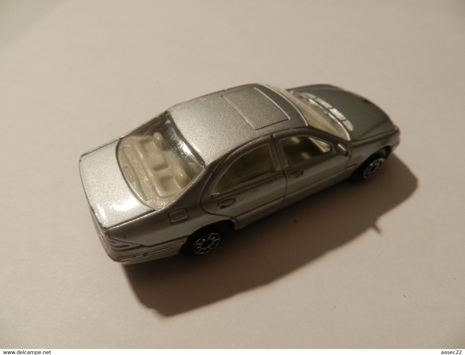 Welly  ***   Mercedes S Class    ( Nr 2036  )     ***  1799  *** - Welly