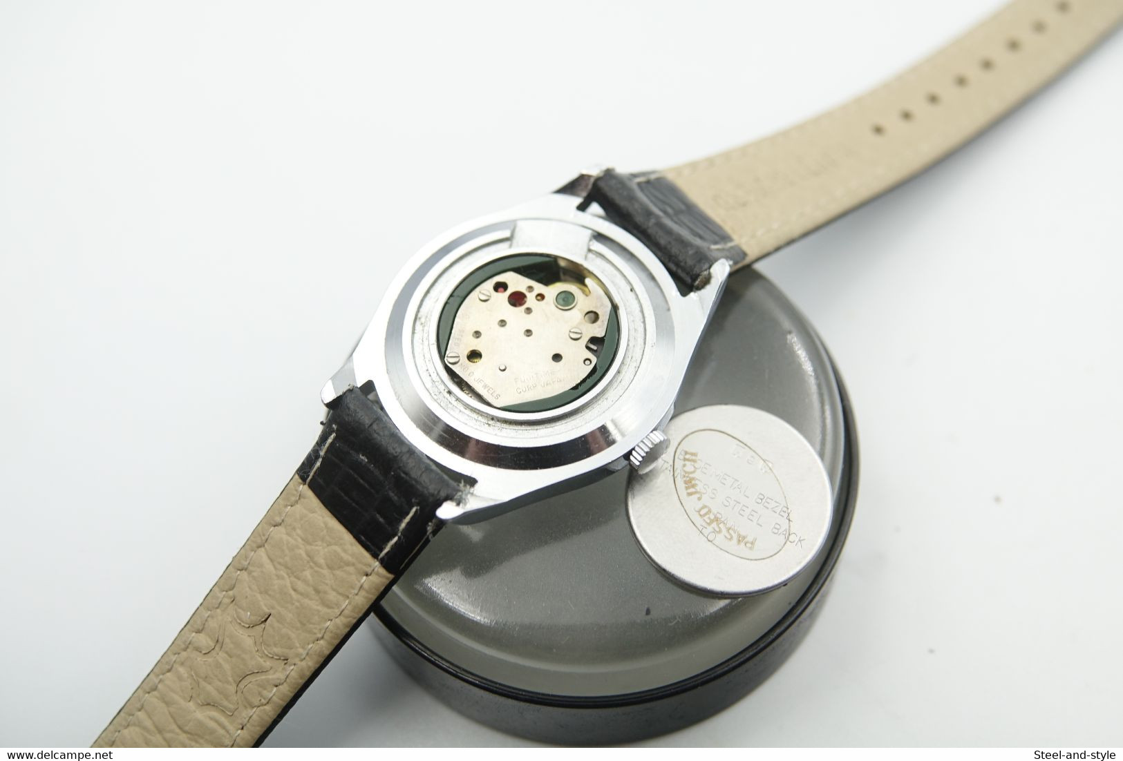 Watches : GOLDORAK GUNDAM GRENDIZER MOBIL SUIT Q&Q BY CITIZEN MEN HAND WINDING - Original 1980's - Running - Relojes Modernos