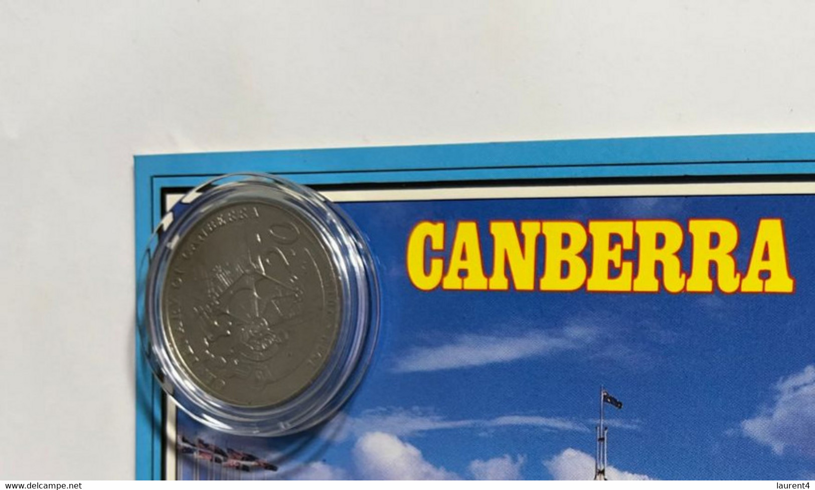 (4 N 18 A) Australia - 0.20 Cents Coin Centenary Of Canberra 2013 / On Canberra New Parliament House - 20 Cents