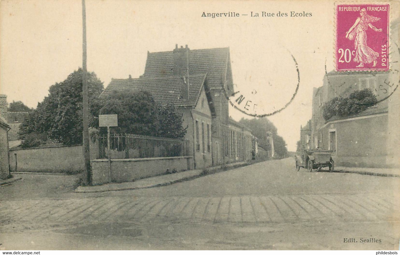 ESSONNE  ANGERVILLE  Rue Des écoles - Angerville