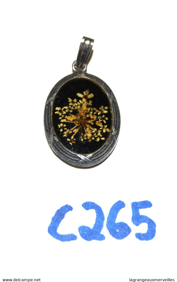 C265 Ancienne Médaille - Pendentif - Objet De Dévotion - Vierge - Pendentifs