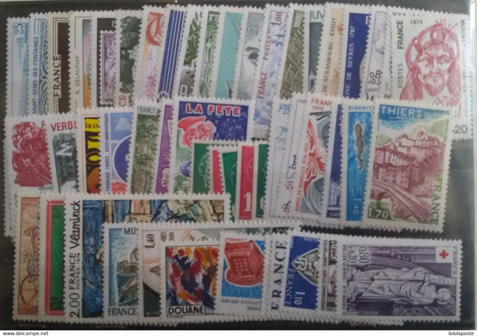 FRANCE - Destockage - Années complètes de 1970 à 1979 - Timbres neufs sans charnière au 10 ème de la cote