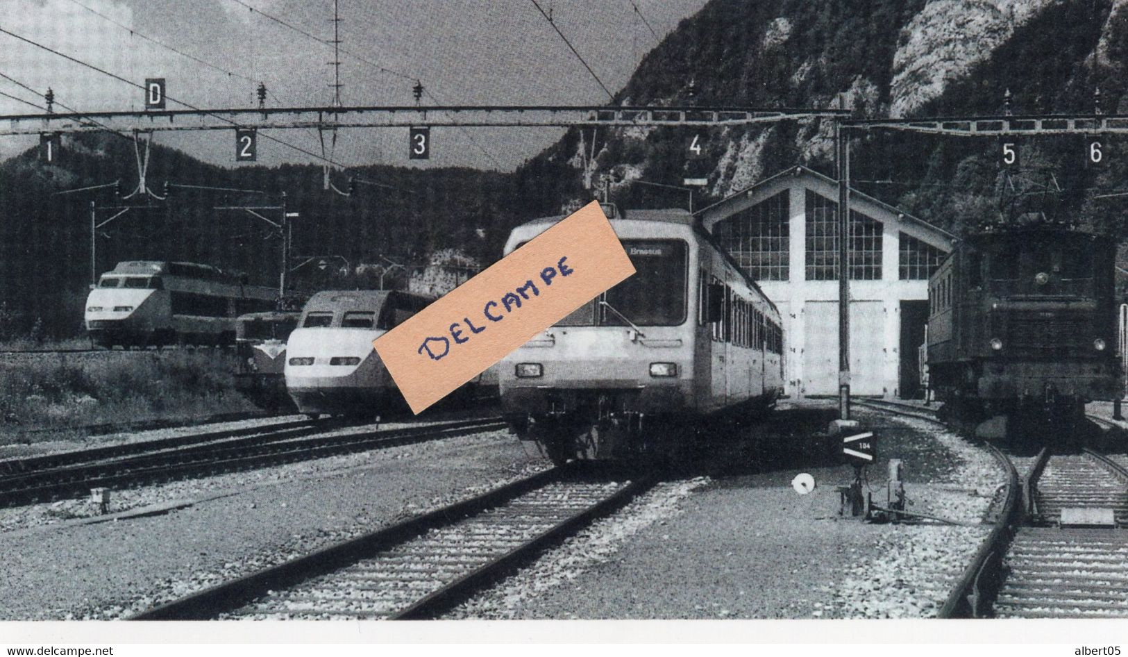 Vallorbe - Dépot De La Gare En 1989 - Reproduction - Orbe