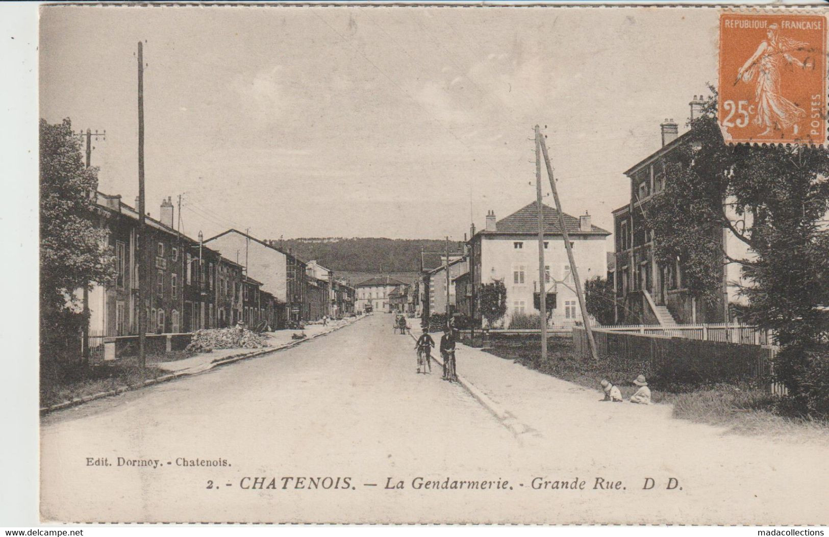Chatenois (88 - Vosges) La Gendarmerie - Grande Rue - Chatenois