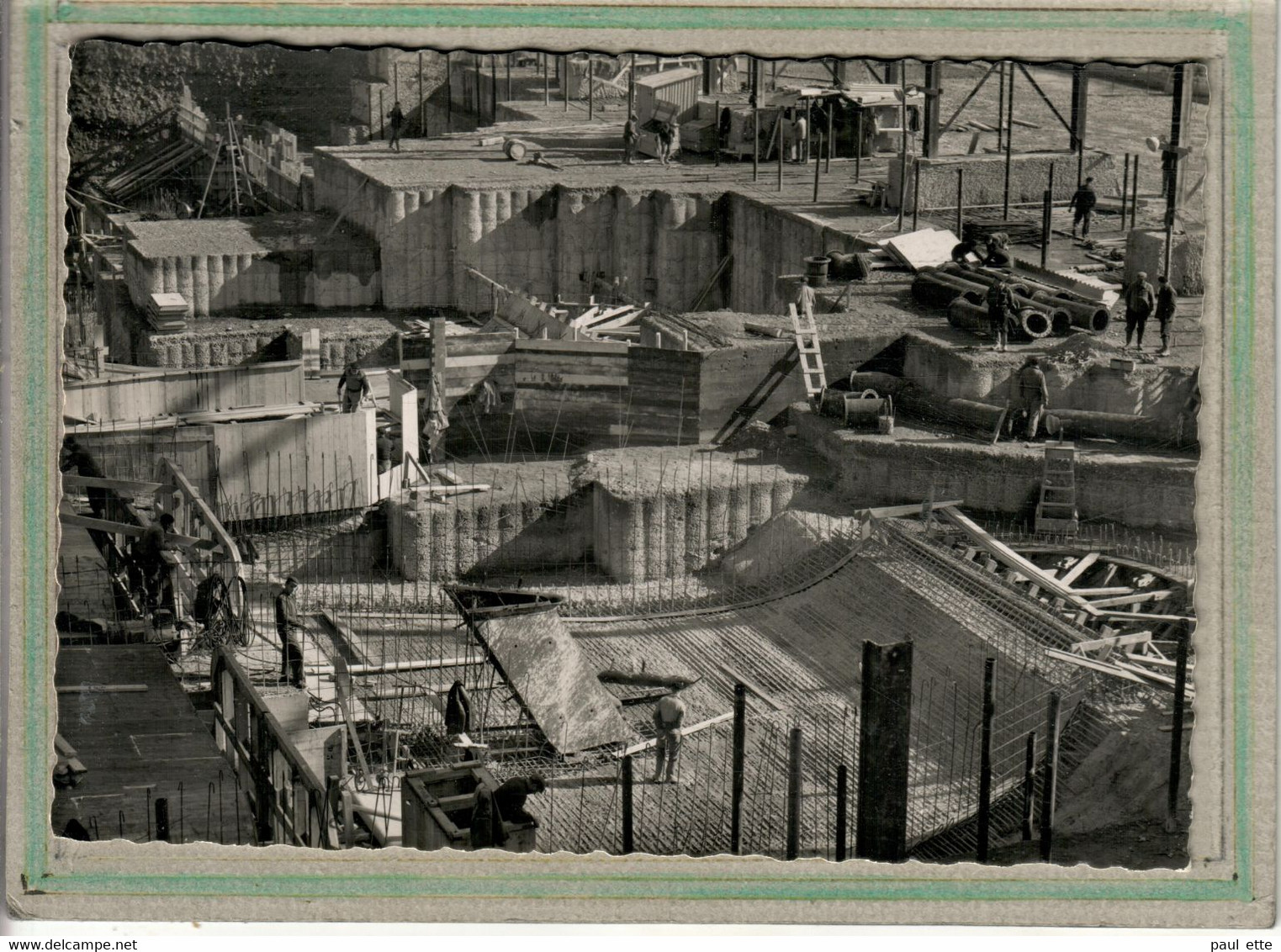 CPSM Dentelée - (68) OTTMARSHEIM - Au Chantier, Usine, Bétonnage Des Aspirateurs En 1950 - Ottmarsheim