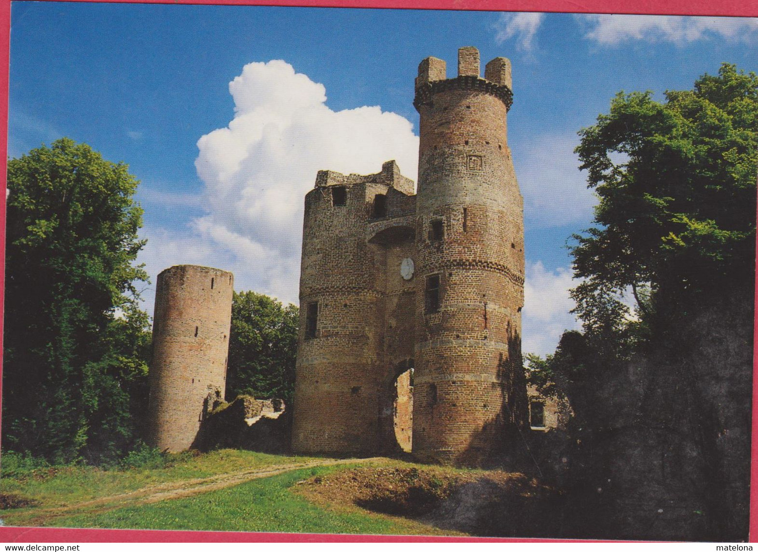 ISERE MUSEE DE BRESSIEUX TOURS PORTIERES ET DONJON DES RUINES DU CHATEAU DE BRESSIEUX XIIIe SIECLE - Bressieux