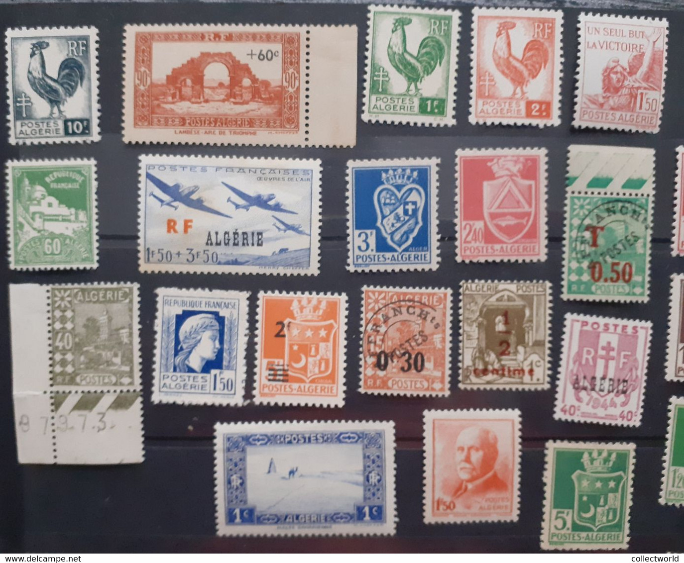 LOT ALGERIE MNH ** 223 189 118 104a MH - Lots & Serien