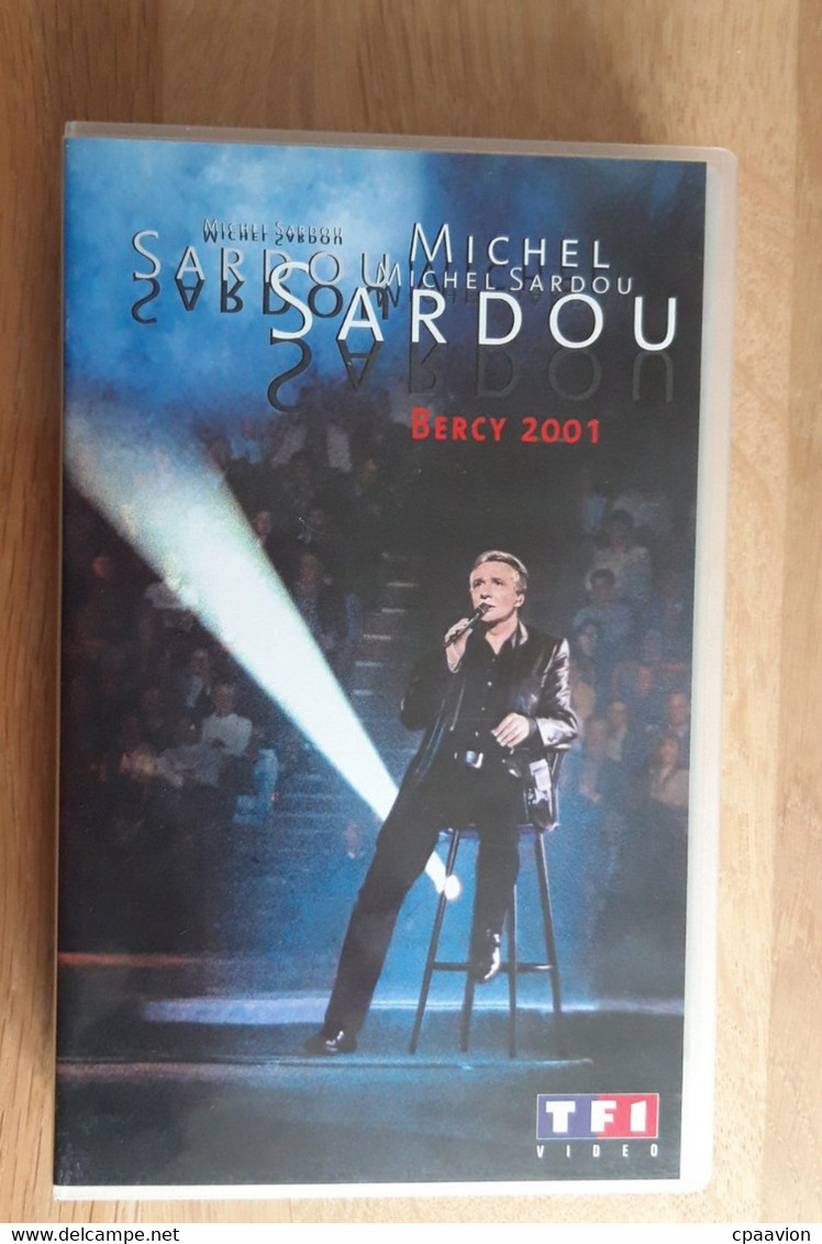 SARDOU;  BERCY 2001; ROUGE, AFRIQUE ADIEU, SALUT, ETC.... - Concert Et Musique