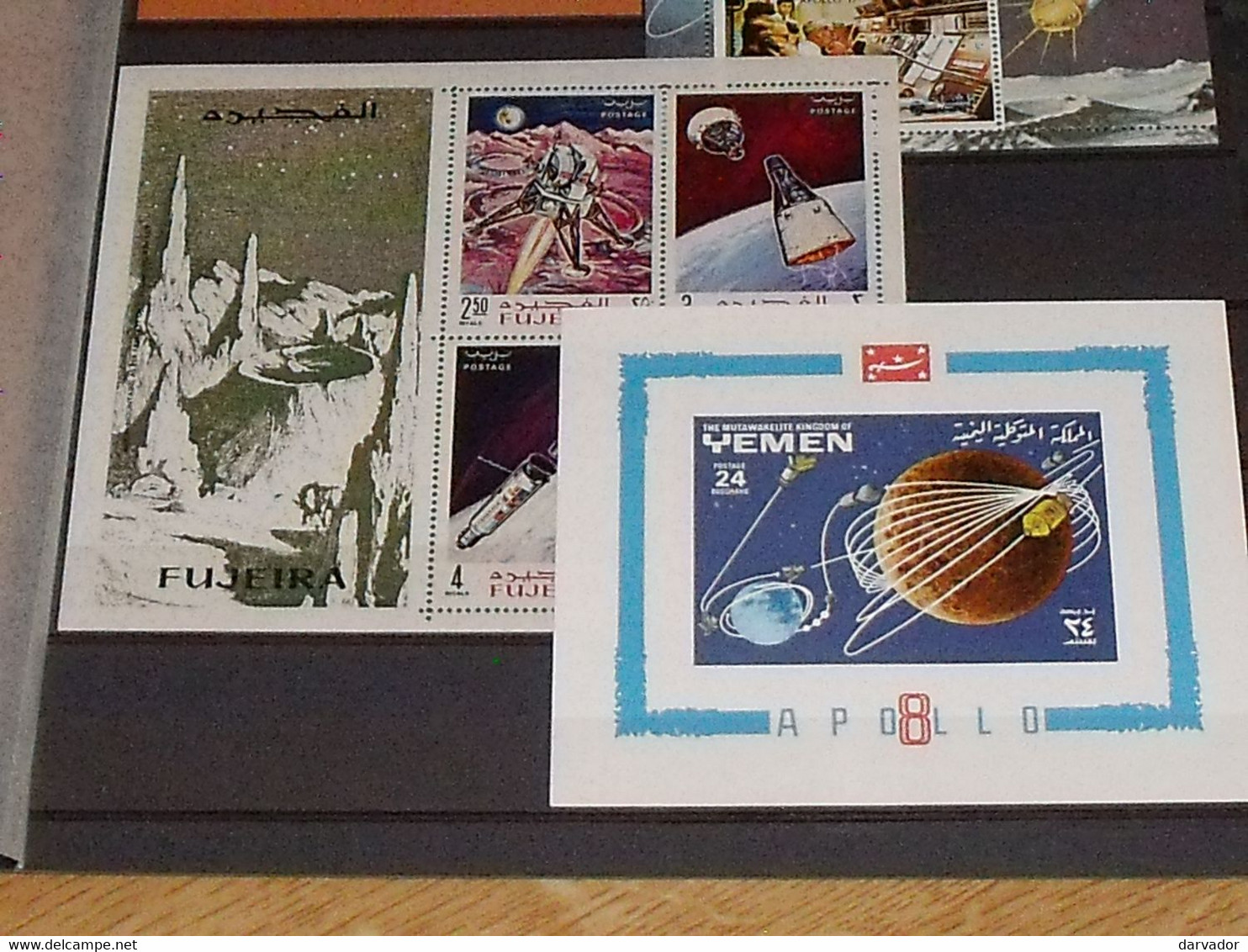 caisse bleu / collection de timbres et blocs tous neuf **, MNH (sauf 2 dernière photos ) , cosmos , espace , cosmonaute