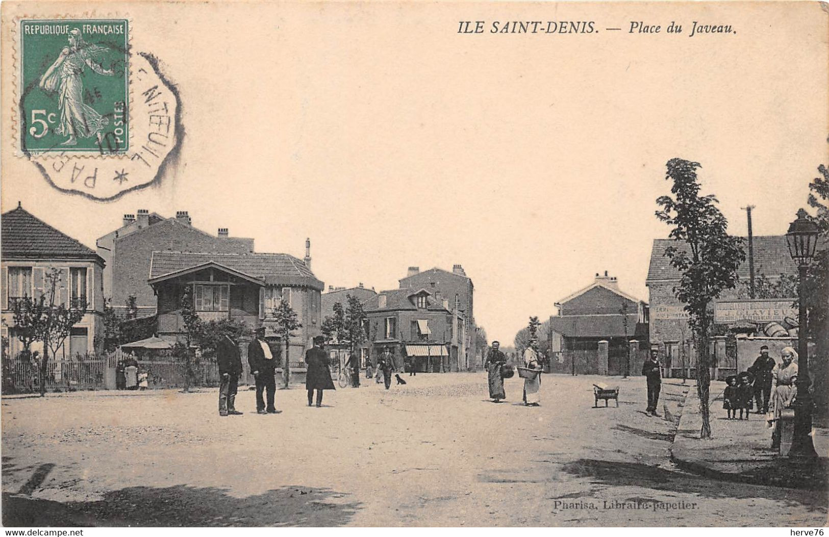 L'ILE SAINT DENIS - Place Du Javeau - L'Ile Saint Denis