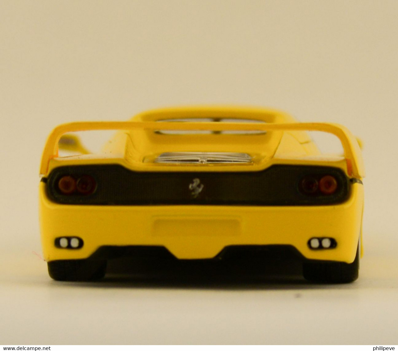 FERRARI F50 - MINICHAMPS 1:43