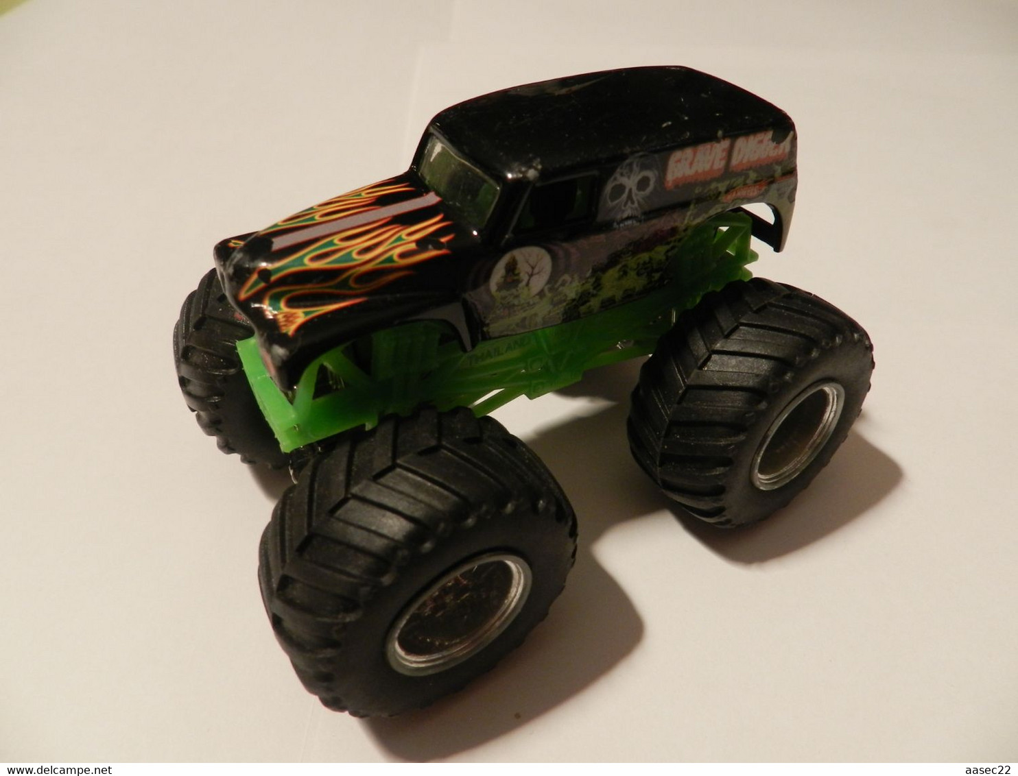 Hotwheels    Monster Truck  (Monster Grave Digger ) L 9cm     ***  3802  *** - HotWheels