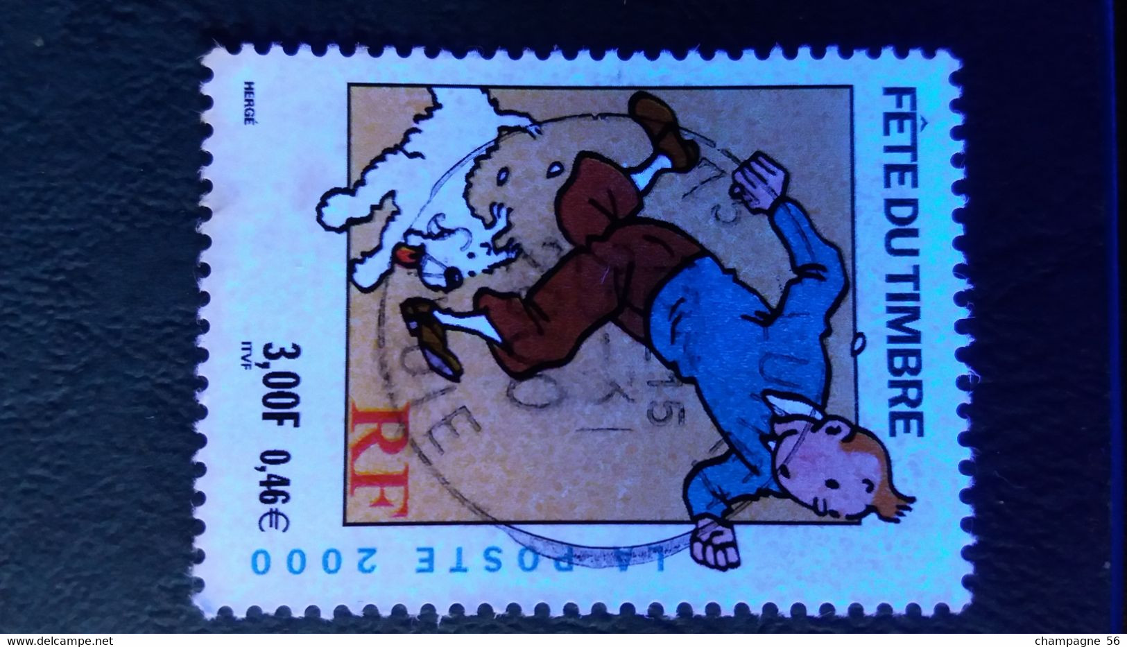 FRANCE 2000 N° 3303a 13 1/2 X 13  OBLITERE 25.31.2000 / COULEUR NUANCE ET DEPLACER / LAMPE U.V. / SCANNE 3 PAS A VENDRE - Used Stamps