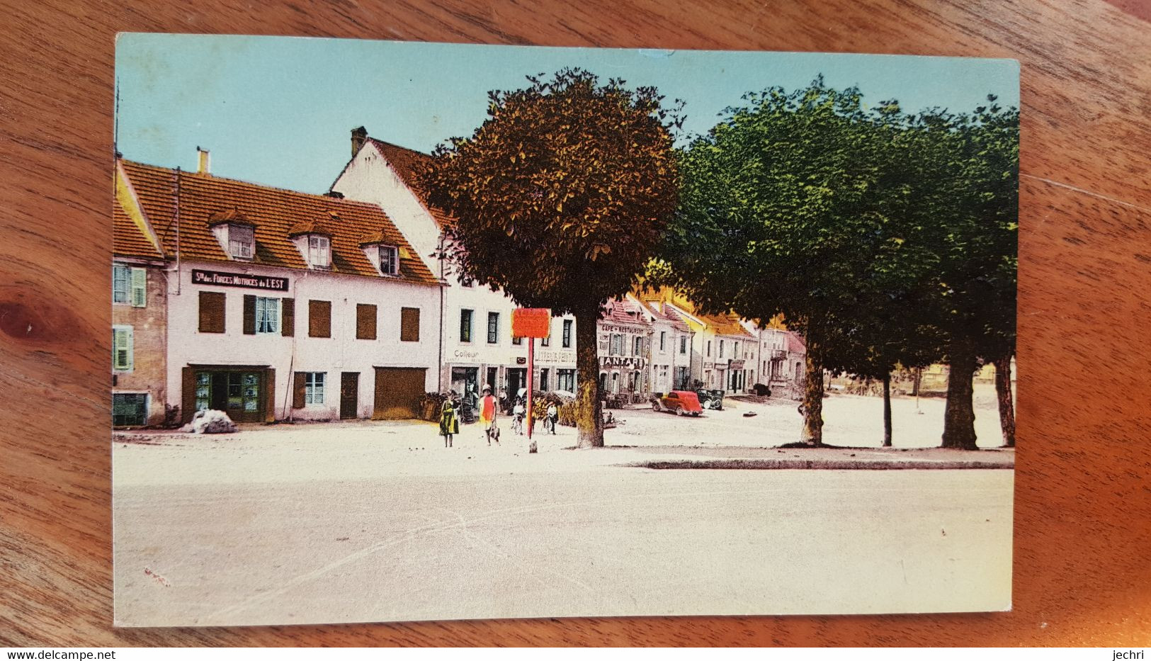 L 'isle Sur Le Doubs , Le Champ De Foire - Isle Sur Le Doubs