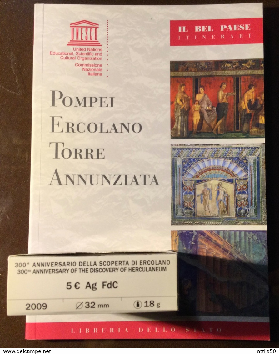 Scavi di Ercolano- 300 Anni dalla scoperta- Volume+moneta €5 Argento della Zecca italiana.