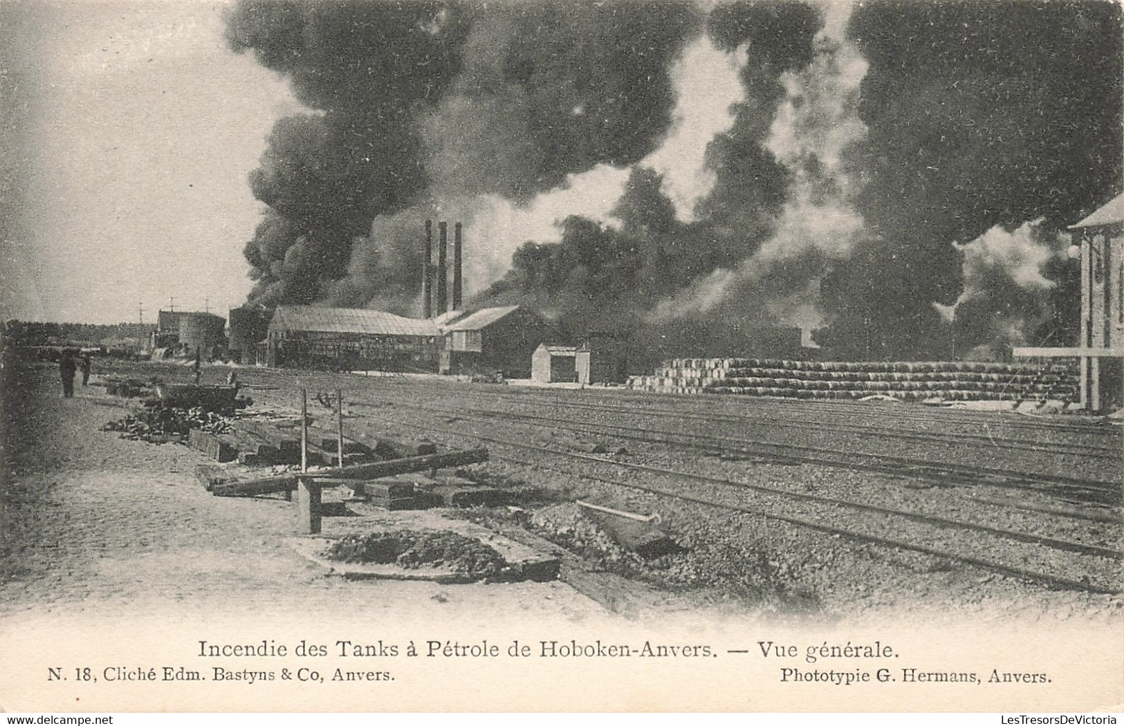 Lot de 11 cartes sur l'incendie des tanks à pétrole de Hoboken Anvers - Phototypie Hermans - Carte Postale Ancienne