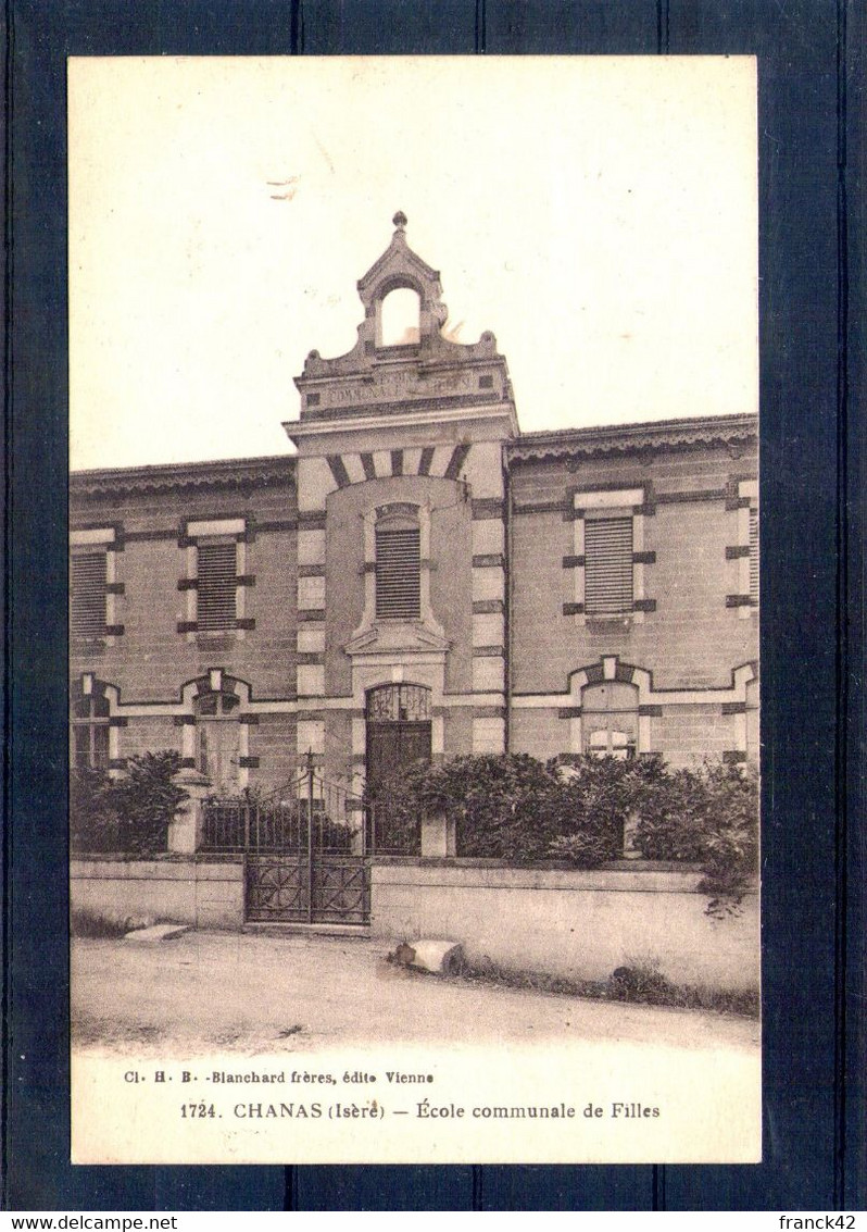 38. Chanas. école Communale De Filles - Chanas