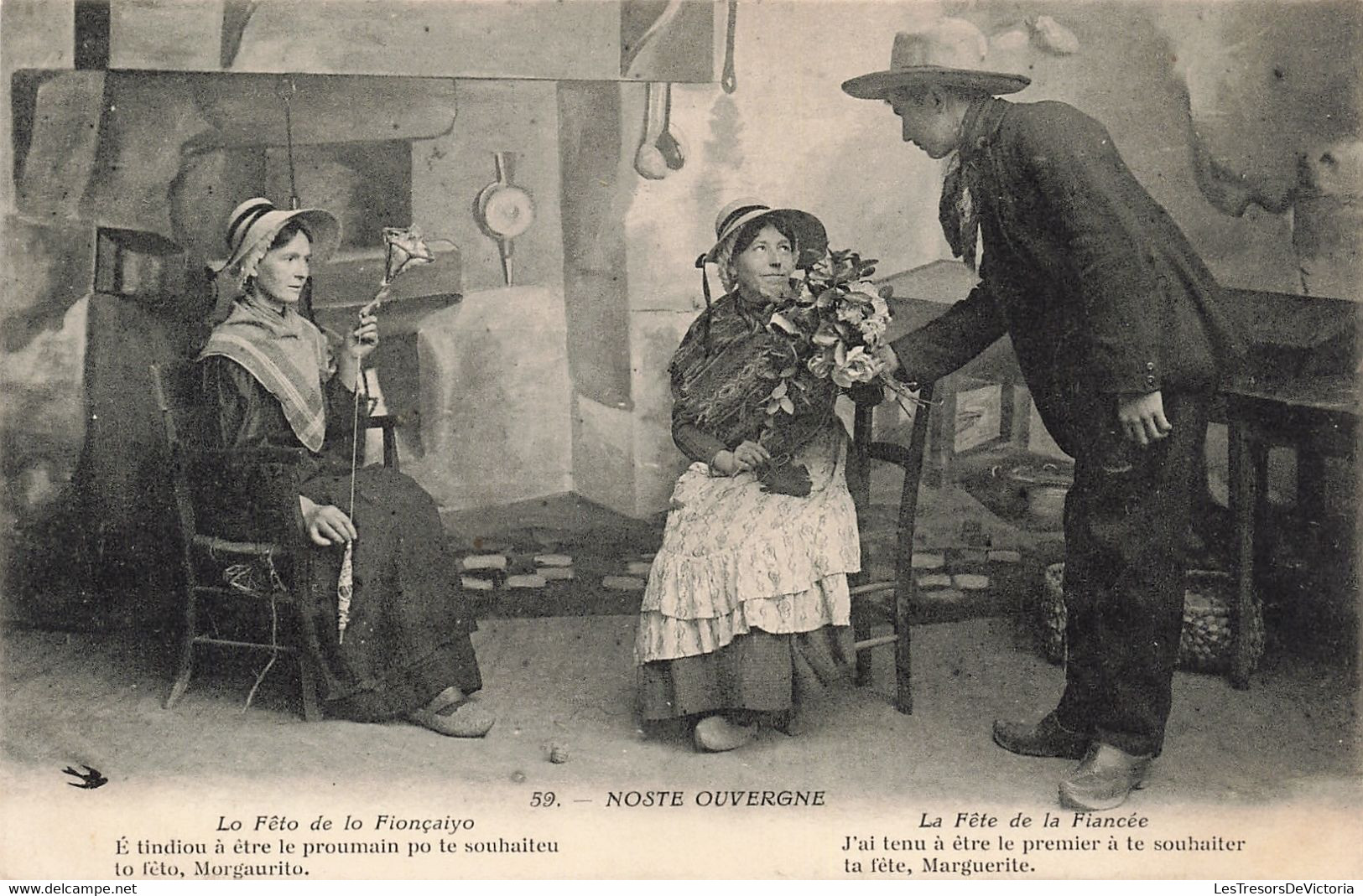 Folklore - Noste Ouvergne - La Fête De La Fiancée - Fusain - Fleur - Cheminée -  Carte Postale Ancienne - People