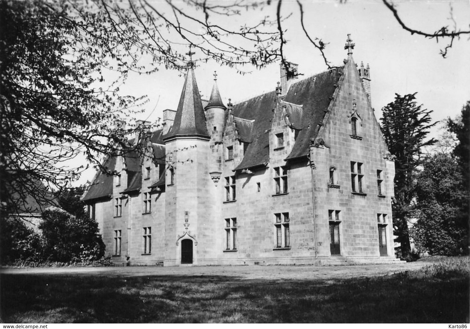 Orvault * Le Château De La Tour - Orvault