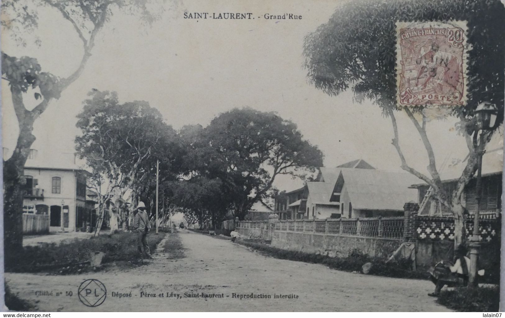 C. P. A. : GUYANE : SAINT-LAURENT DU MARONI : Grand'Rue, Timbre En 1923 - Saint Laurent Du Maroni