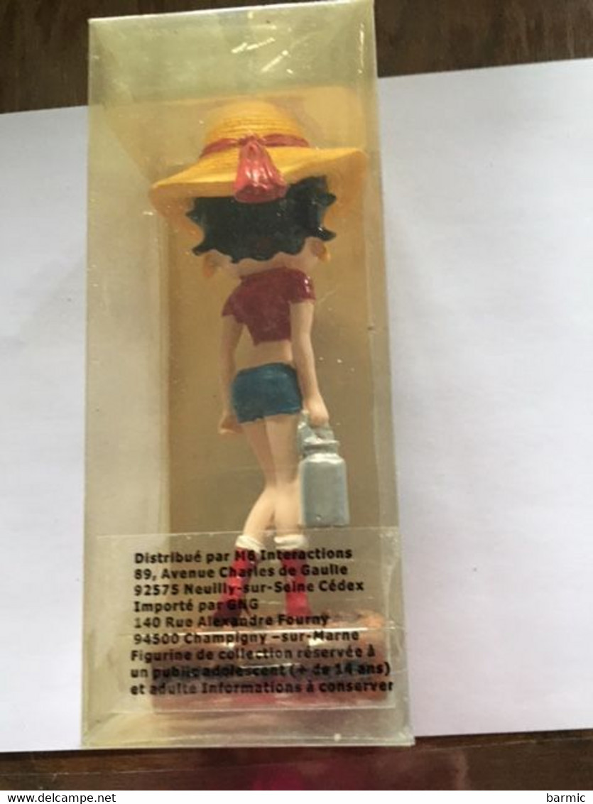 FIGURINE BETTY BOOP,  FERMIERE  N°16  AVEC SON LIVRET DE 18 PAGES REF 6068 - Otros & Sin Clasificación