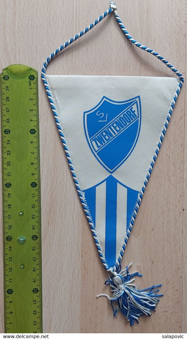 SV Zwentendorf Austria Football Soccer Club Fussball Calcio Futbol Futebol  PENNANT, SPORTS FLAG ZS 5/3 - Habillement, Souvenirs & Autres