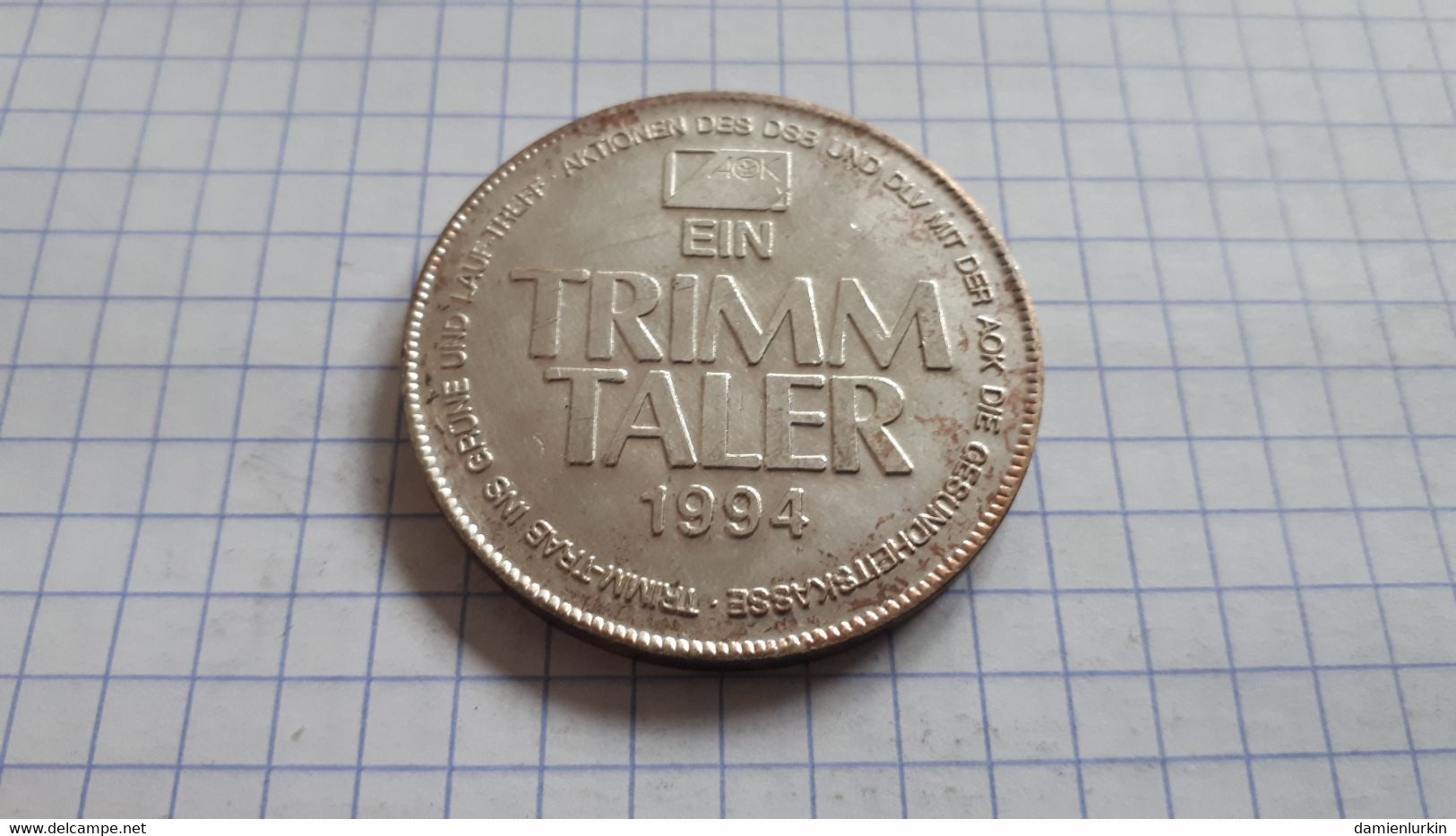 ALLEMAGNE GERMANY DEUTSCHLAND EIN TRIMM TALER 1994 AOK 40MM FER PLAQUé FRAPPE MEDAILLE - Professionali/Di Società