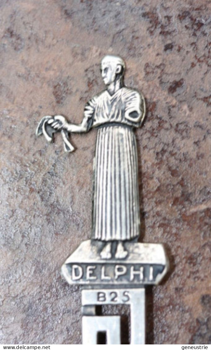 Très Belle Cuillère Souvenir En Argent 800/1000 "Delphi / Delphe" Grèce - Cuiller - Greek Silver Spoon - Cucchiai