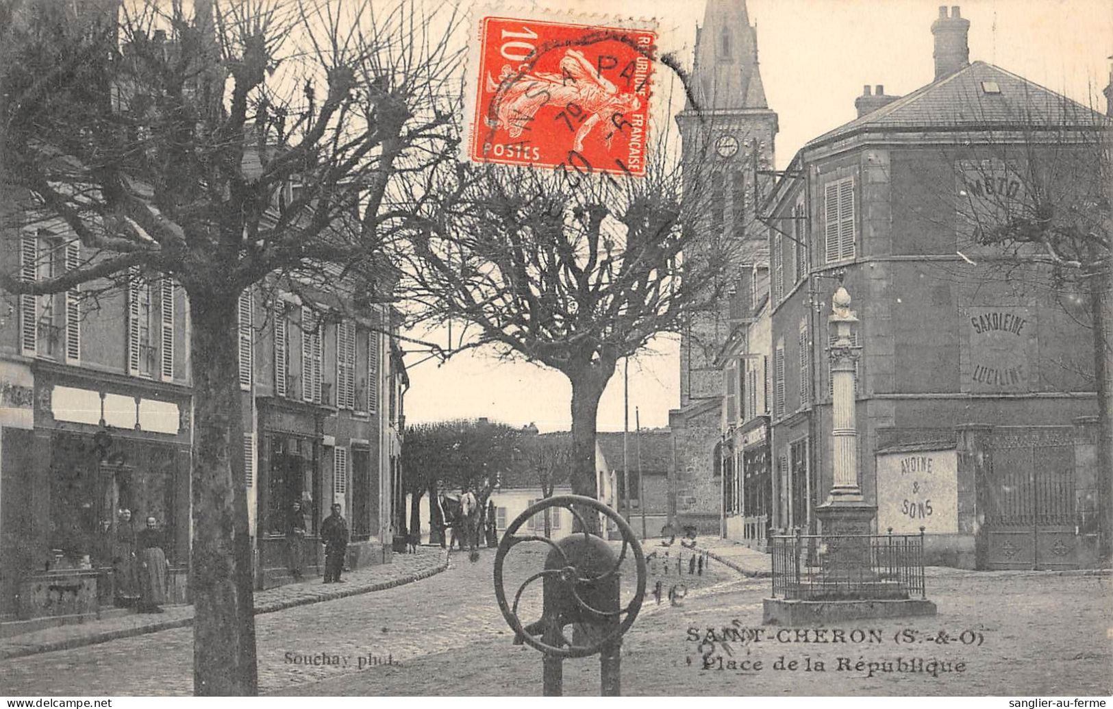 CPA 91 SAINT CHERON / PLACE DE LA REPUBLIQUE - Saint Cheron