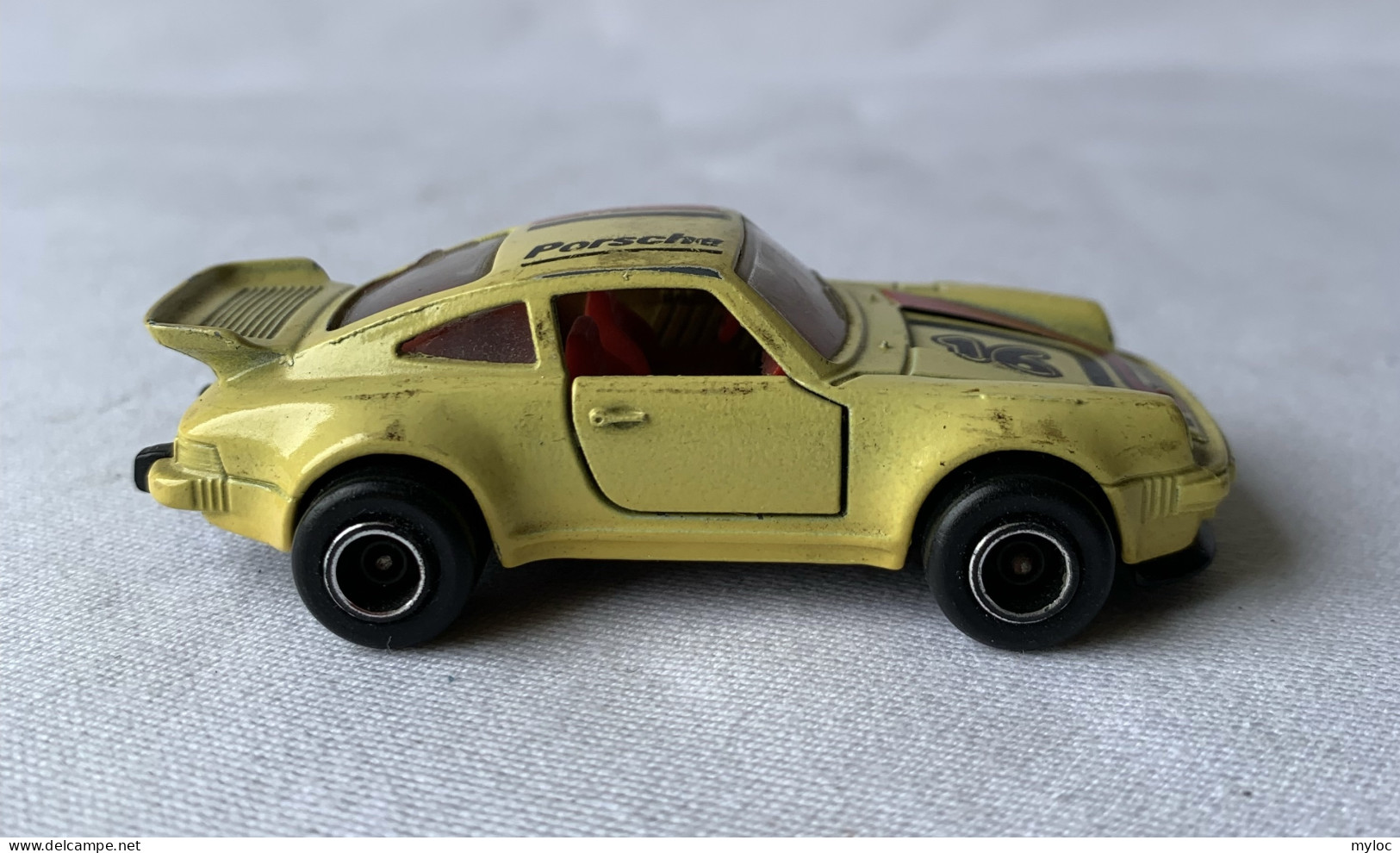 Majorette. Porsche Turbo. 75 Mm - Majorette