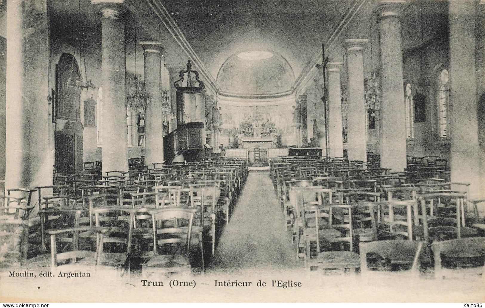 Trun * Intérieur De L'église Du Village - Trun