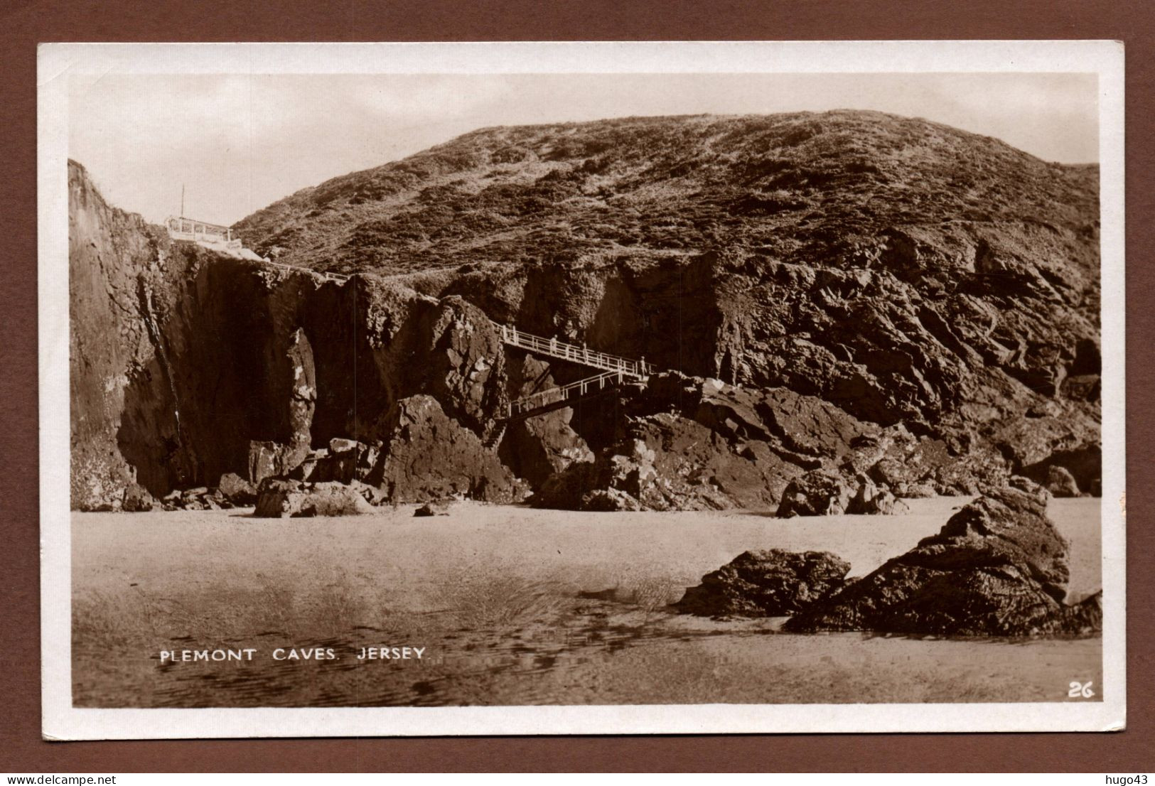 (RECTO / VERSO) JERSEY - PLEMONT CAVES EN 1948 - CARTE PHOTO FORMAT CPA - Plemont