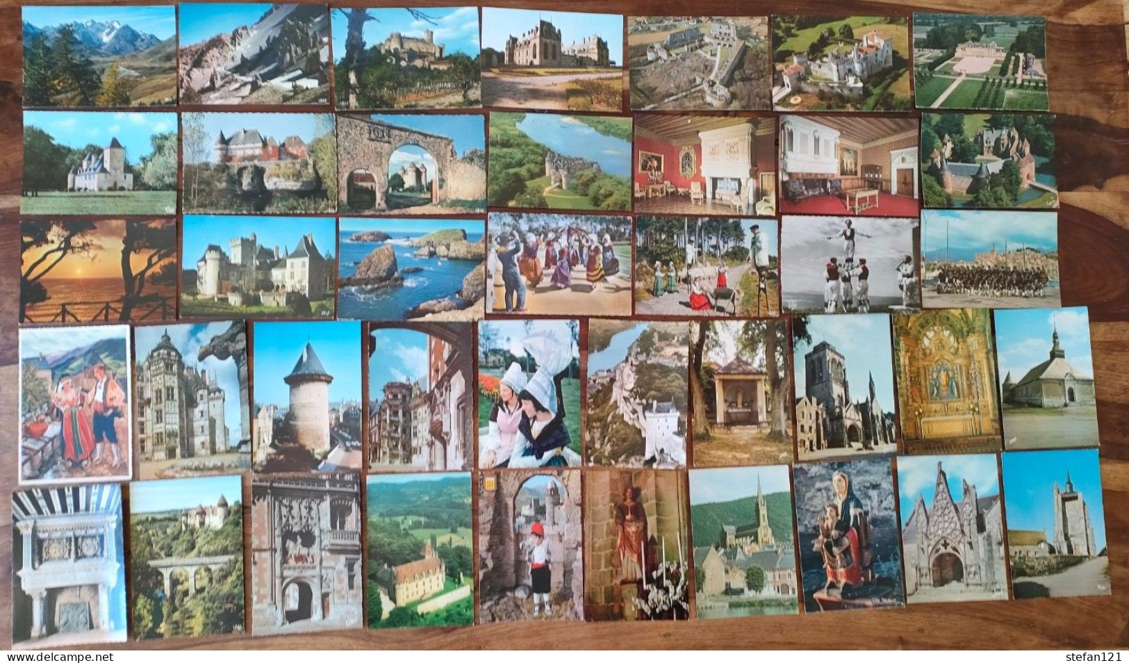 Lot de cartes postales semi modernes - France = 952 - Monde = 163 - + 212 petites cartes - Toutes photographiées