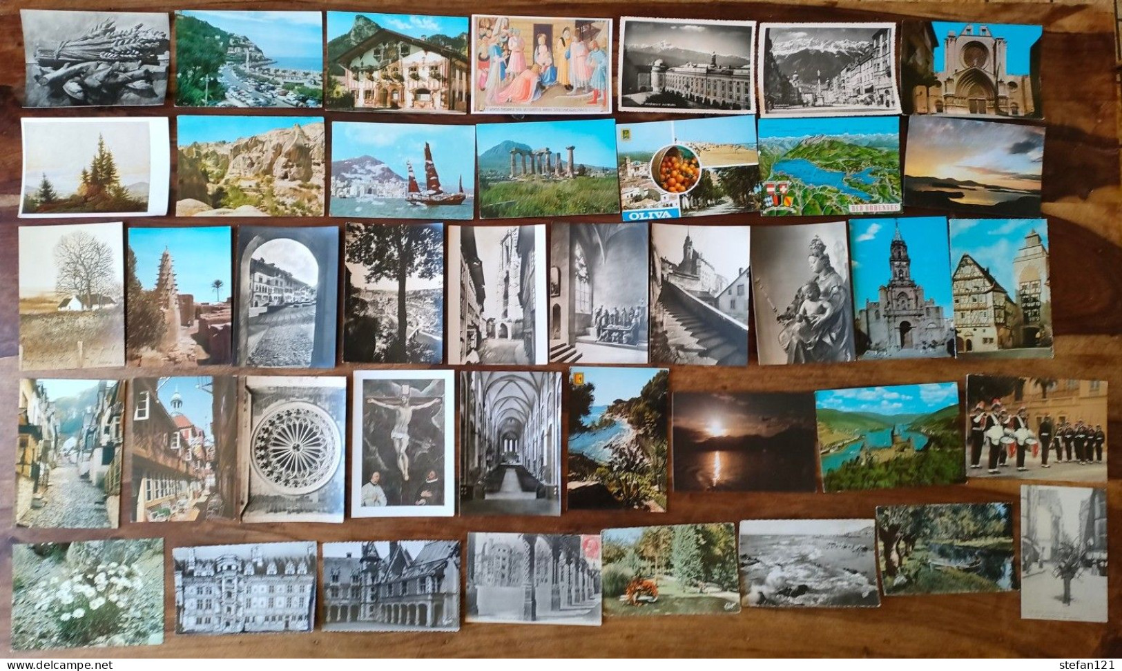 Lot de cartes postales semi modernes - France = 952 - Monde = 163 - + 212 petites cartes - Toutes photographiées