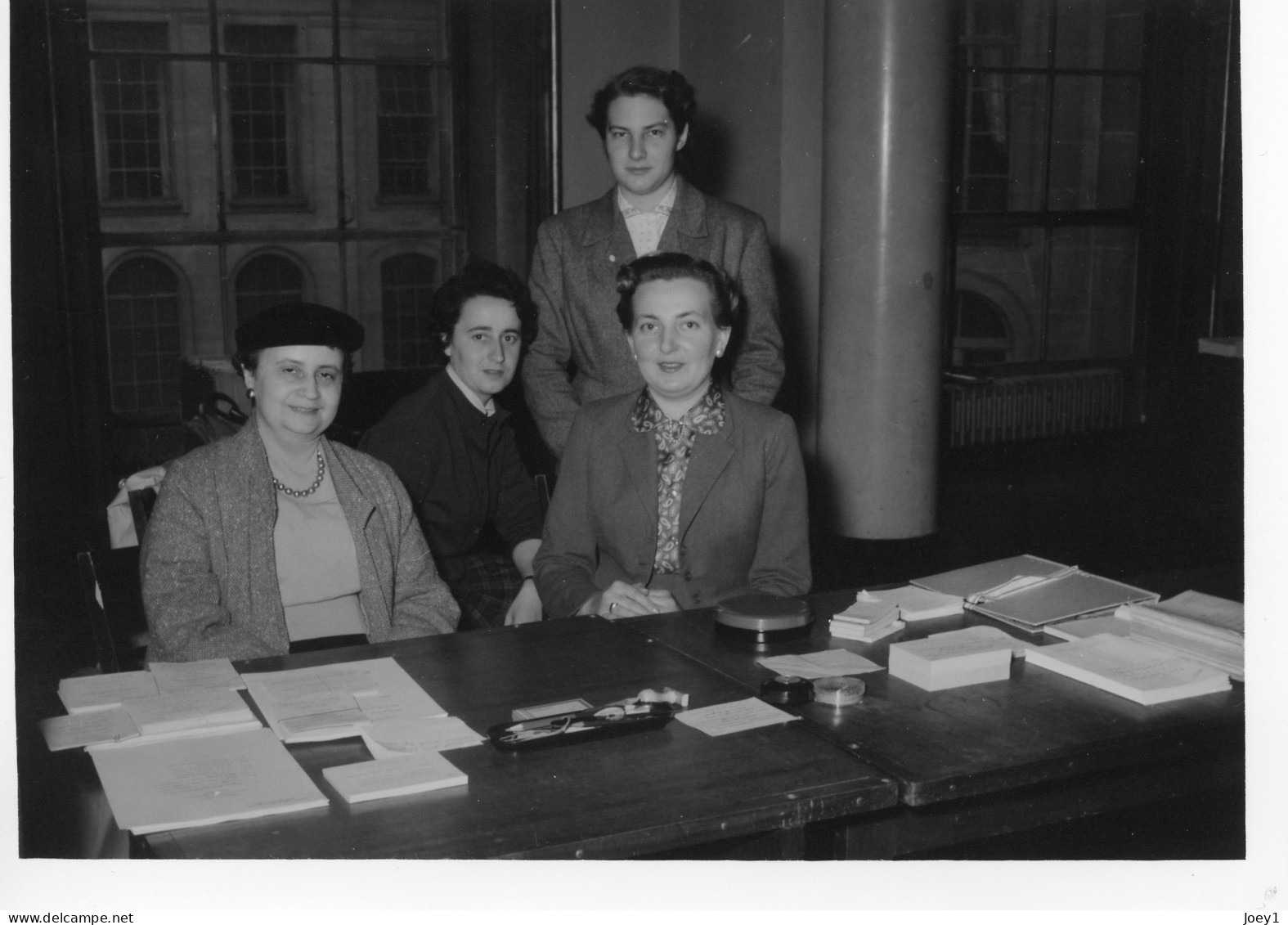 Photo  Secrètariat National Des Oeuvres Catholiques Paris,Studio Dabo Paris,Format 13/18, Années 50 - Persone Identificate