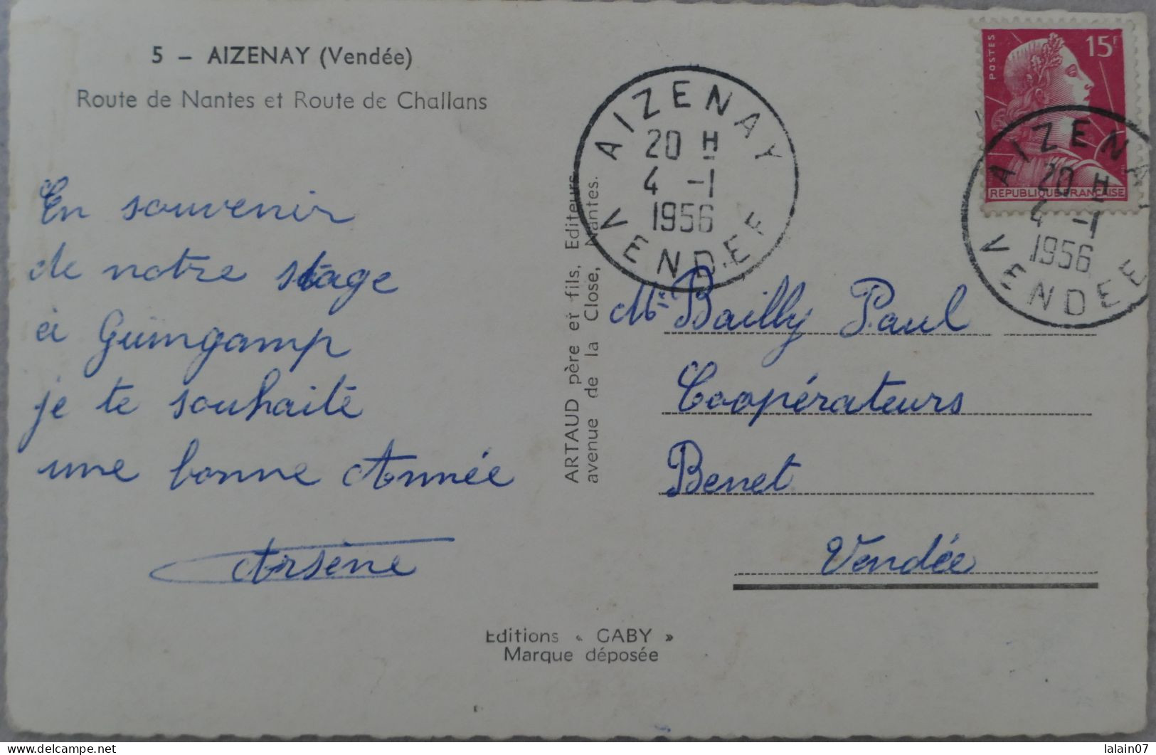 Carte Postale : 85 : AIZENAY : Route De Nantes Et Route De Challans, Garage RENAULT, Timbre En 1956 - Aizenay