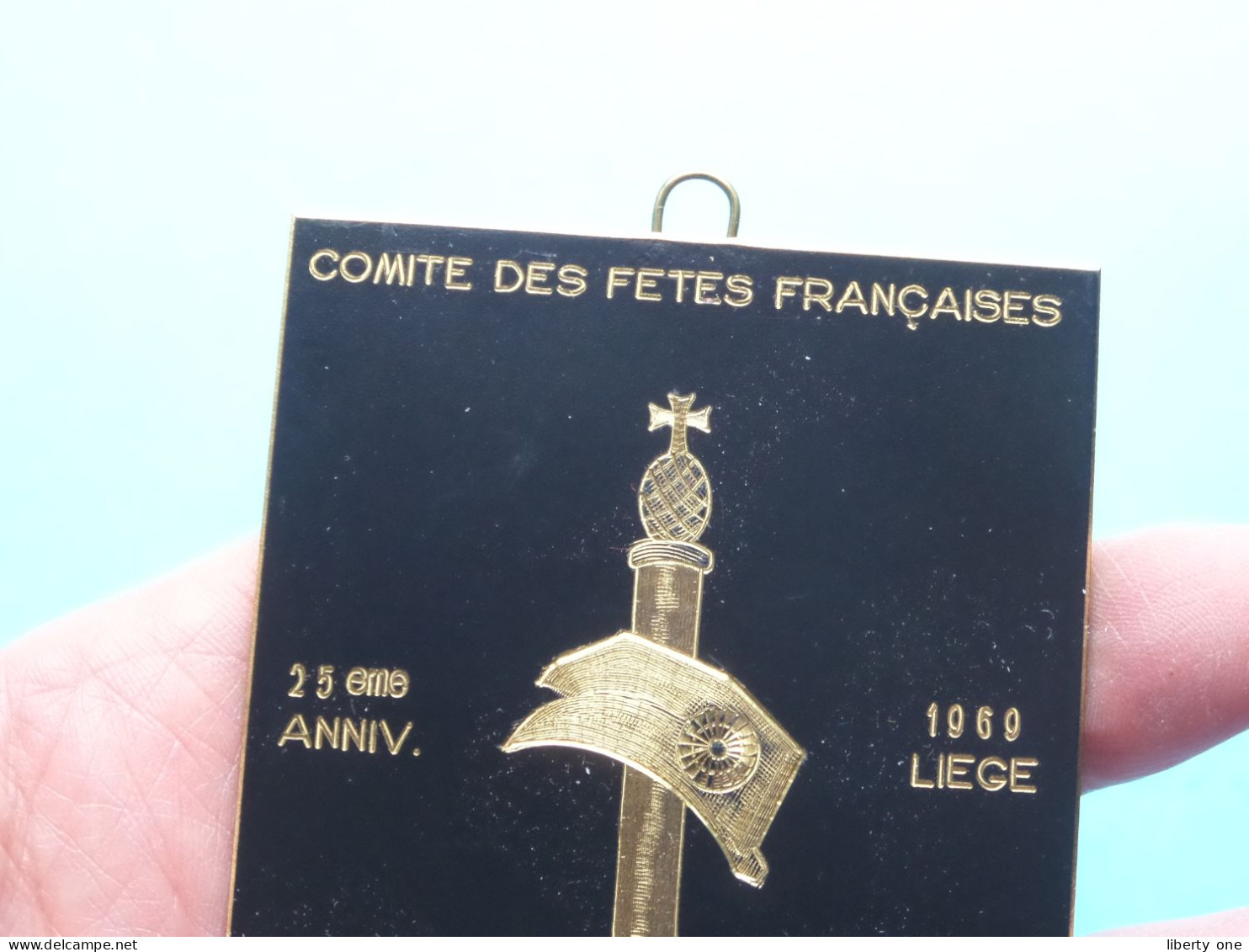 Comité Des Fetes Françaises " 25 Ans Anniv. 1969 Liège à Mr. Pierre CLERDENT President D'Honneur > Boite Cassée ! - Altri & Non Classificati