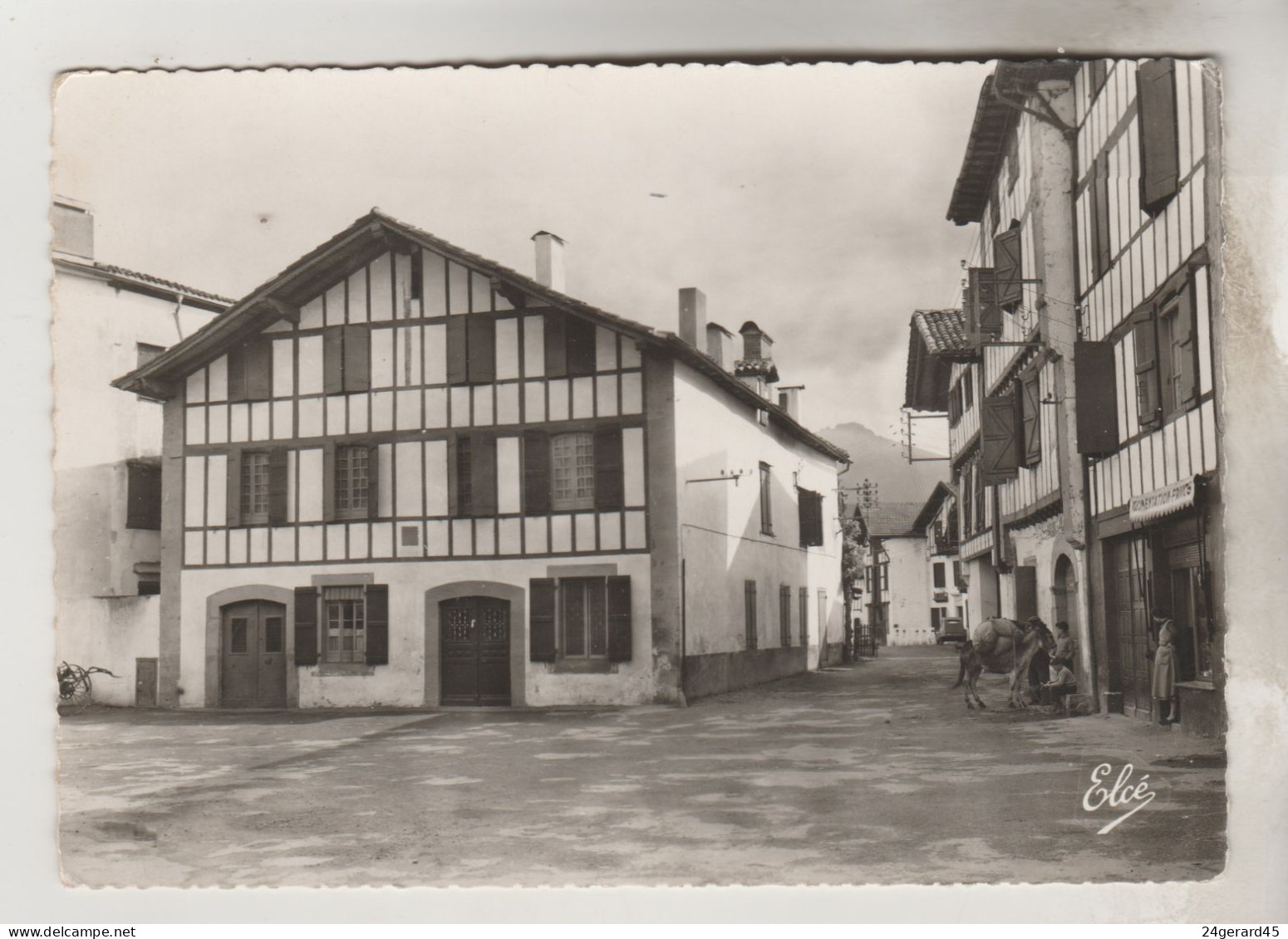 CPSM ESPELETTE (Pyrénées Atlantiques) - Maisons Basques - Espelette