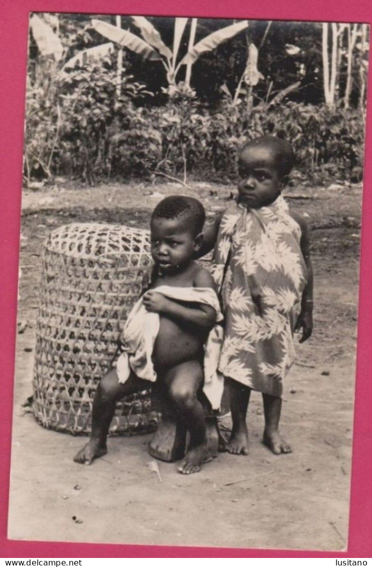 Guiné Española, Ecuatorial Guinea Guinee, Niños Indigenas, Native Children, Real Photo Postcard - Equatoriaal Guinea