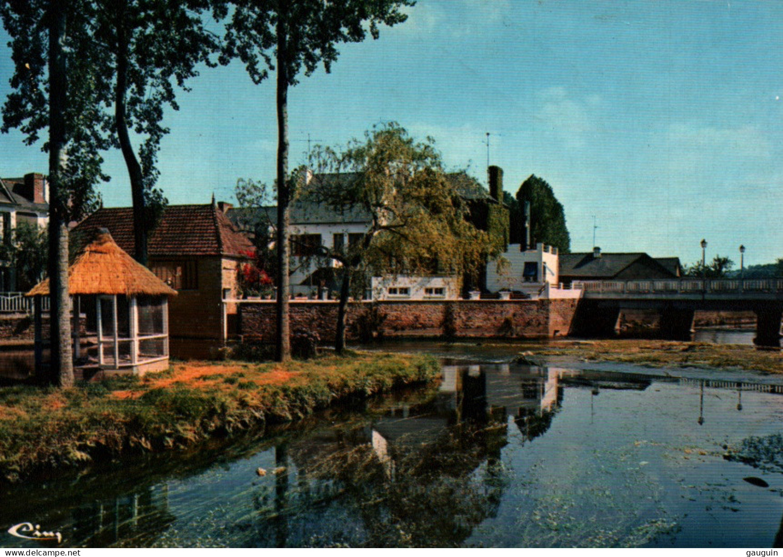 CPM - La CHÈZE - Les Bords Du Lié - Edition Combier - La Chèze