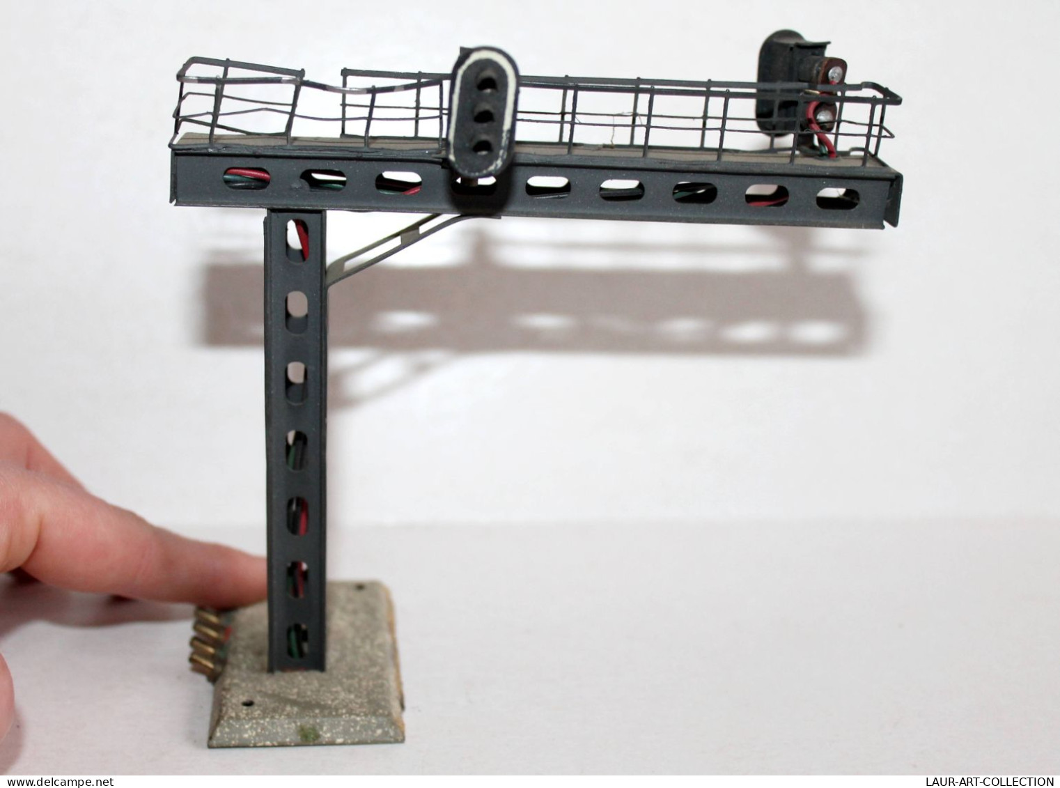 POTENCE NACELLE DOUBLE FEU SIGNALISATION, SIGNAL VOIE FERROVIAIRE SEMAPHORE HO+N / ANCIEN MODELE FERROVIAIRE (1712.262) - Eletric Supplies And Equipment