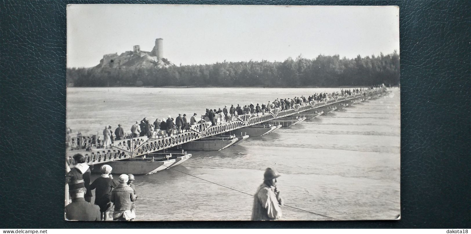 30 , Roquemaure , 2 Cartes Photos , Militaria , Le Pont De Bateaux Et Les équipages.....vues Peu Courantes - Roquemaure