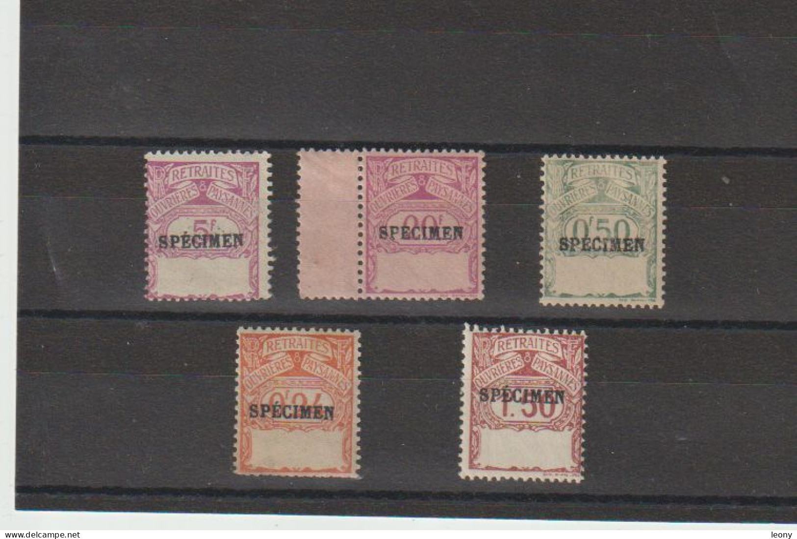 TIMBRES De FRANCE  " RETRAITES OUVRIERES PAYSANNES - SPECIMEN " - Specimen