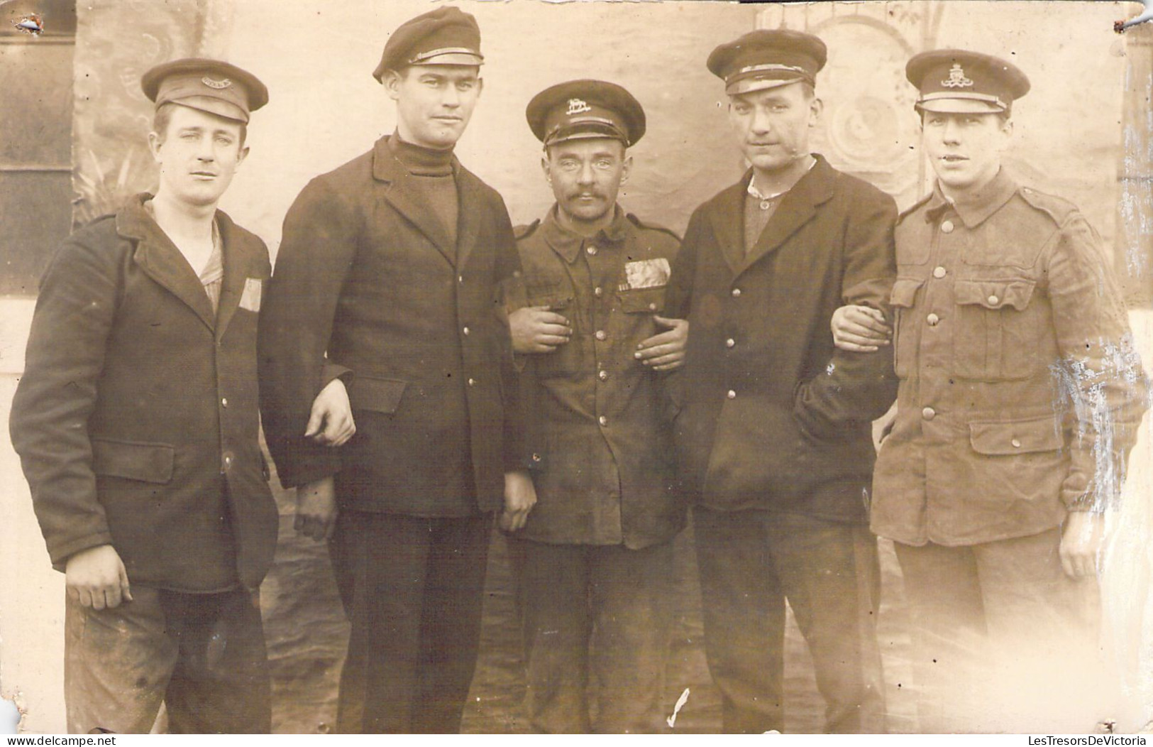 PHOTOGRAPHIE - Groupe De 5 Militaires - Militaria -  Carte Postale Ancienne - Photographie