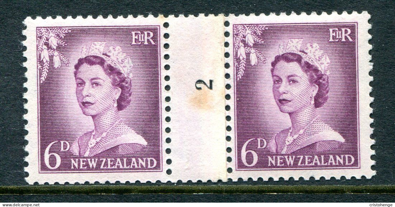 New Zealand 1955-59 QEII Large Figure Definitives - Coil Pairs - 6d Mauve - No. 2 - LHM - Ungebraucht